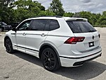 Used 2022 Volkswagen Tiguan 2.0T SE R-LINE BLACK FWD in DAVIE, FLORIDA (Photo 8)
