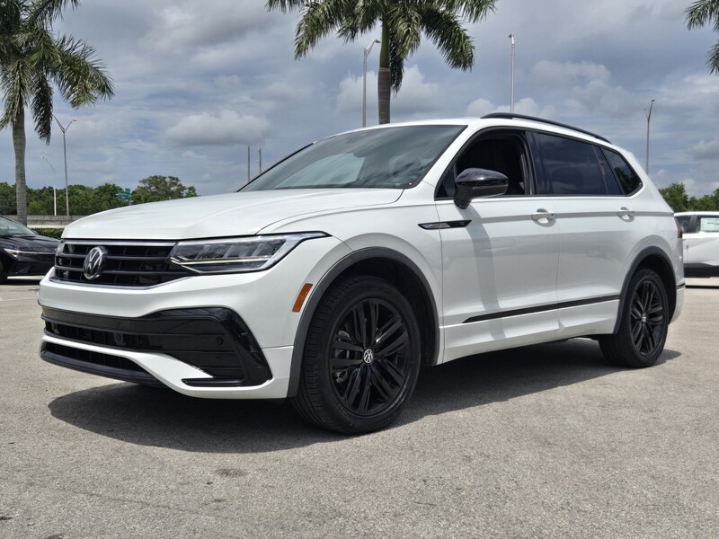 Used 2022 Volkswagen Tiguan 2.0T SE R-LINE BLACK FWD in DAVIE, FLORIDA