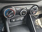 Used 2025 HYUNDAI VENUE SE IVT in DAVIE, FLORIDA (Photo 16)