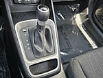 Used 2025 HYUNDAI VENUE SE IVT in DAVIE, FLORIDA (Photo 19)