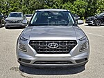 Used 2025 HYUNDAI VENUE SE IVT in DAVIE, FLORIDA (Photo 4)