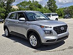 Used 2025 HYUNDAI VENUE SE IVT in DAVIE, FLORIDA (Photo 9)