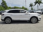 Used 2019 LINCOLN NAUTILUS RESERVE FWD in DAVIE, FLORIDA (Photo 5)