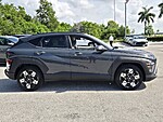 Used 2024 HYUNDAI KONA SEL FWD in DAVIE, FLORIDA (Photo 5)