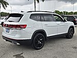 Used 2024 Volkswagen Atlas 2.0T SE W/TECHNOLOGY FWD in DAVIE, FLORIDA (Photo 7)