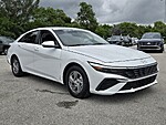 Used 2025 HYUNDAI ELANTRA SE IVT in DAVIE, FLORIDA (Photo 9)
