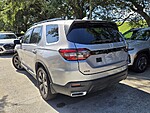 Used 2025 Honda Pilot SPORT AWD in DAVIE, FLORIDA (Photo 6)