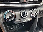 Used 2018 HYUNDAI KONA SE 2.0L AUTO in DAVIE, FLORIDA (Photo 17)