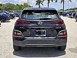 Used 2018 HYUNDAI KONA SE 2.0L AUTO in DAVIE, FLORIDA (Photo 6)