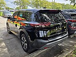 Used 2021 NISSAN ROGUE FWD SV in DAVIE, FLORIDA (Photo 7)