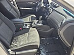 Used 2019 NISSAN ROGUE FWD SV in DAVIE, FLORIDA (Photo 18)