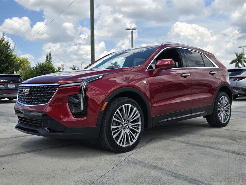 Used 2025 CADILLAC XT4 FWD 4DR PREMIUM LUXURY in DAVIE, FLORIDA