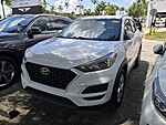 Used 2020 HYUNDAI TUCSON VALUE FWD in DAVIE, FLORIDA (Photo 4)