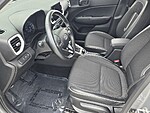 Used 2022 HYUNDAI VENUE LIMITED IVT in DAVIE, FLORIDA (Photo 10)