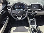 Used 2024 HYUNDAI VENUE SEL IVT in DAVIE, FLORIDA (Photo 12)