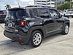 Used 2019 JEEP RENEGADE LATITUDE FWD in DAVIE, FLORIDA (Photo 7)
