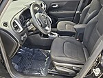 Used 2019 JEEP RENEGADE LATITUDE FWD in DAVIE, FLORIDA (Photo 10)