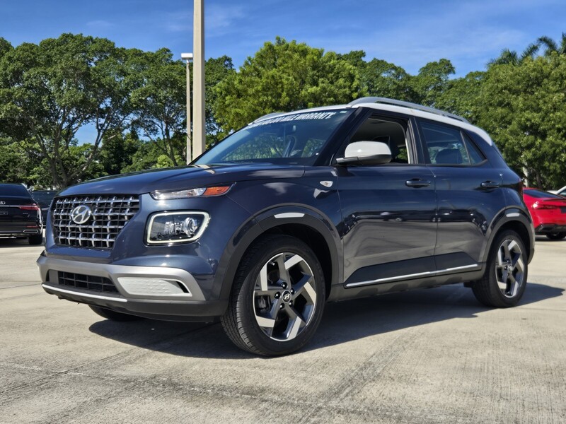Used 2024 HYUNDAI VENUE LIMITED IVT in DAVIE, FLORIDA