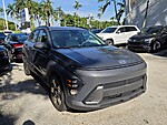 Used 2024 HYUNDAI KONA SEL FWD in DAVIE, FLORIDA (Photo 4)