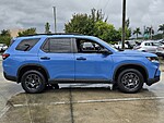 Used 2025 Honda Pilot TRAILSPORT AWD in DAVIE, FLORIDA (Photo 7)