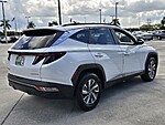 Used 2023 HYUNDAI TUCSON HYBRID BLUE AWD in DAVIE, FLORIDA (Photo 6)