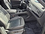 Used 2024 Volkswagen Atlas Cross Sport 2.0T SEL PREMIUM R-LINE 4MOTION in DAVIE, FLORIDA (Photo 19)