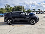 Used 2024 Volkswagen Atlas Cross Sport 2.0T SEL PREMIUM R-LINE 4MOTION in DAVIE, FLORIDA (Photo 7)