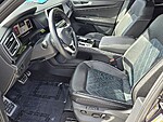 Used 2024 Volkswagen Atlas Cross Sport 2.0T SEL PREMIUM R-LINE 4MOTION in DAVIE, FLORIDA (Photo 10)