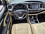 Used 2018 TOYOTA HIGHLANDER XLE V6 FWD in DAVIE, FLORIDA (Photo 12)