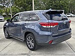Used 2018 TOYOTA HIGHLANDER XLE V6 FWD in DAVIE, FLORIDA (Photo 4)