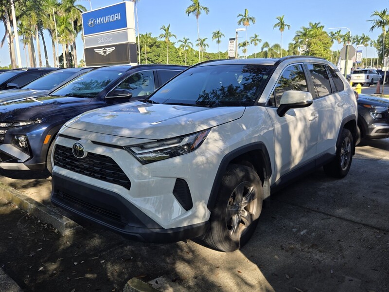 Used 2024 TOYOTA RAV4 XLE FWD in DAVIE, FLORIDA