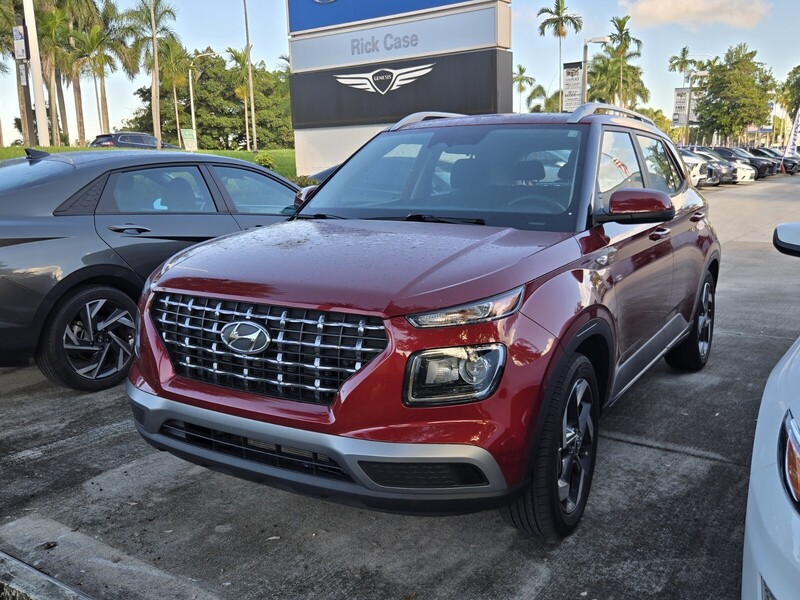 Used 2024 HYUNDAI VENUE SEL IVT in DAVIE, FLORIDA
