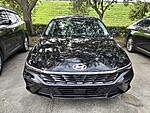 Used 2024 HYUNDAI ELANTRA LIMITED IVT in DAVIE, FLORIDA (Photo 3)