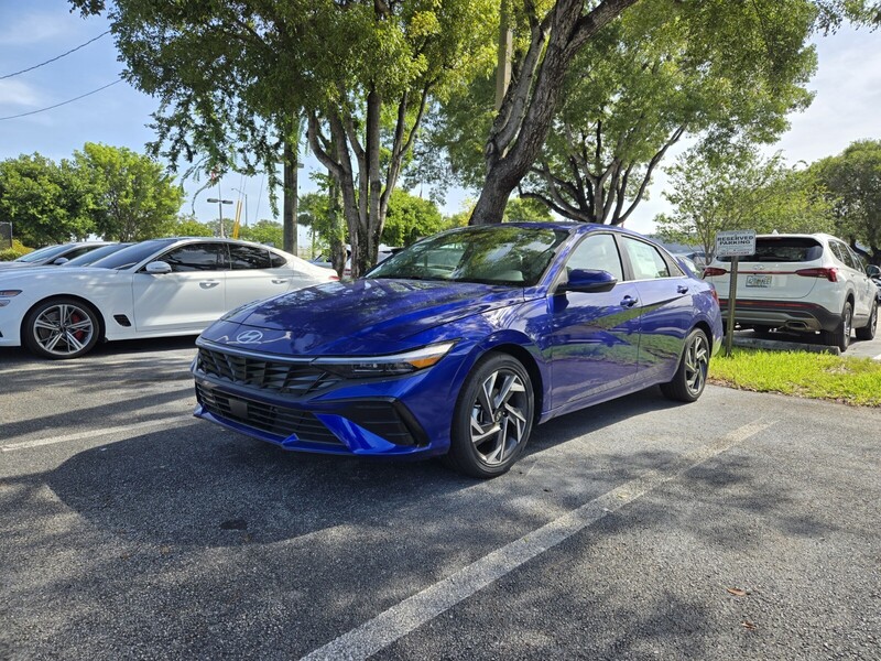 Used 2025 HYUNDAI ELANTRA LIMITED in PLANTATION, FLORIDA