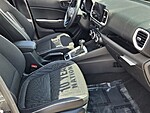 Used 2024 HYUNDAI VENUE LIMITED in PLANTATION, FLORIDA (Photo 15)