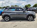 Used 2024 HYUNDAI VENUE LIMITED in PLANTATION, FLORIDA (Photo 3)