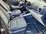 Used 2023 HYUNDAI VENUE LIMITED in PLANTATION, FLORIDA (Photo 15)