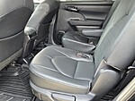 Used 2020 TOYOTA HIGHLANDER XLE in PLANTATION, FLORIDA (Photo 10)