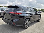 Used 2020 TOYOTA HIGHLANDER XLE in PLANTATION, FLORIDA (Photo 7)