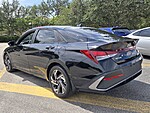 Used 2025 HYUNDAI ELANTRA SEL SPORT in PLANTATION, FLORIDA (Photo 6)