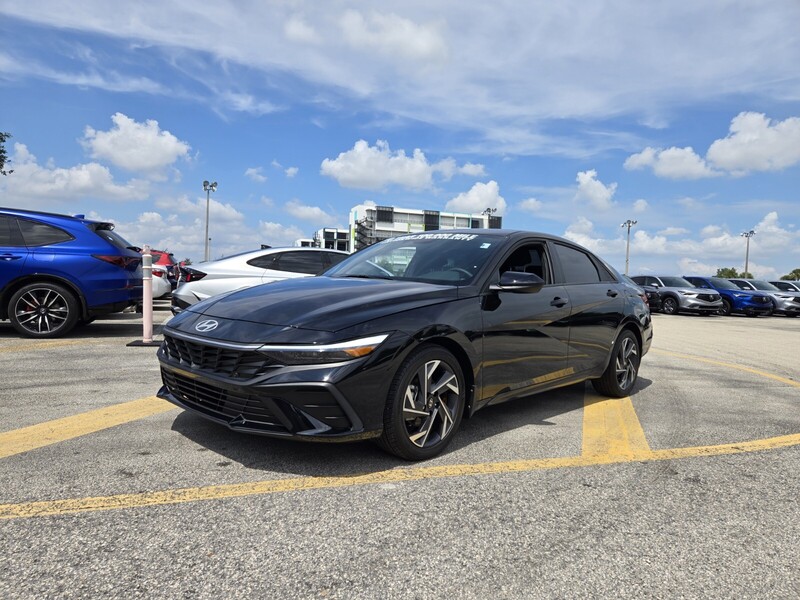 Used 2025 HYUNDAI ELANTRA SEL SPORT in PLANTATION, FLORIDA