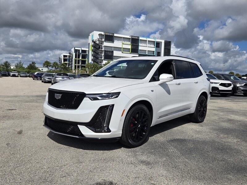 Used 2024 CADILLAC XT6 AWD SPORT in PLANTATION, FLORIDA
