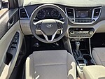 Used 2017 HYUNDAI TUCSON SE in PLANTATION, FLORIDA (Photo 12)
