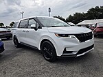 Used 2022 KIA CARNIVAL LXS in PLANTATION, FLORIDA (Photo 8)