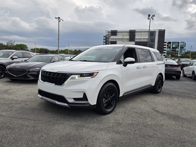 Used 2022 KIA CARNIVAL LXS in PLANTATION, FLORIDA