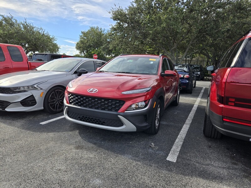 Used 2023 HYUNDAI KONA SEL in PLANTATION, FLORIDA