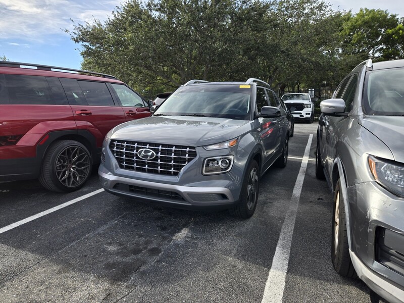 Used 2022 HYUNDAI VENUE LIMITED in PLANTATION, FLORIDA