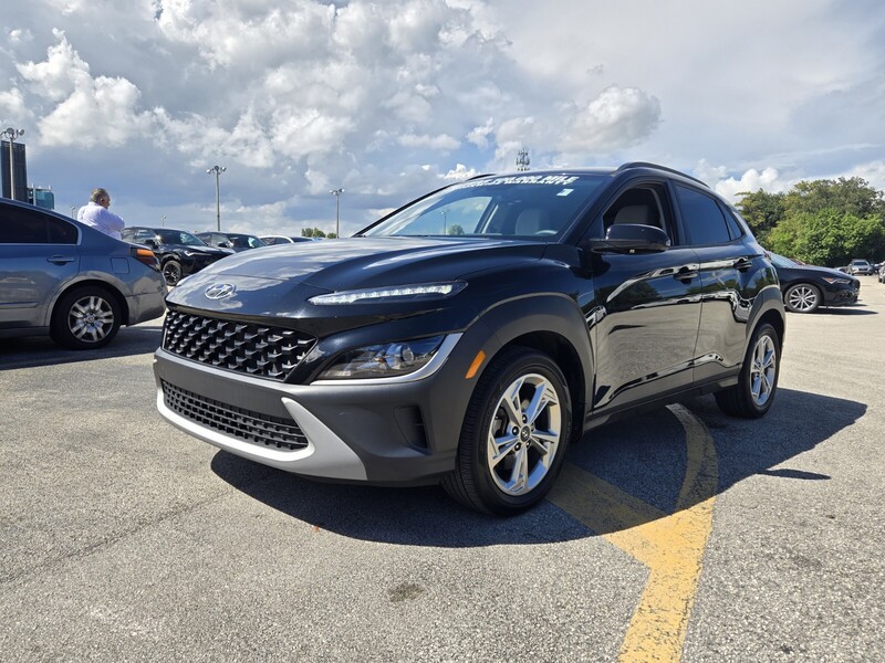 Used 2023 HYUNDAI KONA SEL in PLANTATION, FLORIDA
