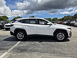 Used 2025 HYUNDAI TUCSON SE in PLANTATION, FLORIDA (Photo 3)