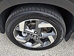 Used 2025 HYUNDAI VENUE SEL in PLANTATION, FLORIDA (Photo 9)